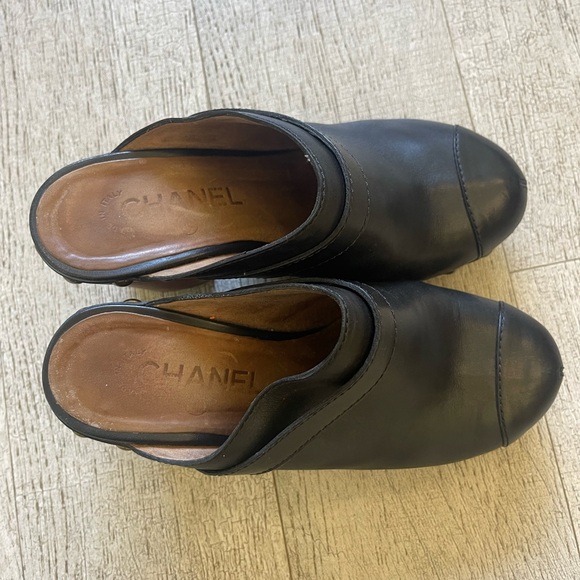 Chanel Clogs - Picture 2 of 6